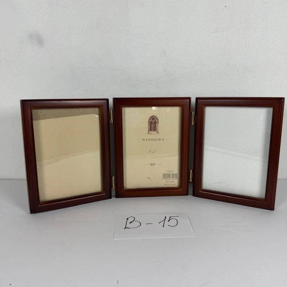 The West Elm Gallery Windows Tri-Fold 5x7 Photo Frame Wood B-15